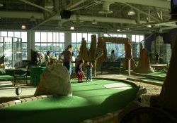 Miniature golf course in the Hollywood Connection. - , Utah